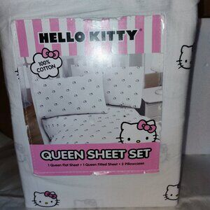 Hello Kitty queen sheet set